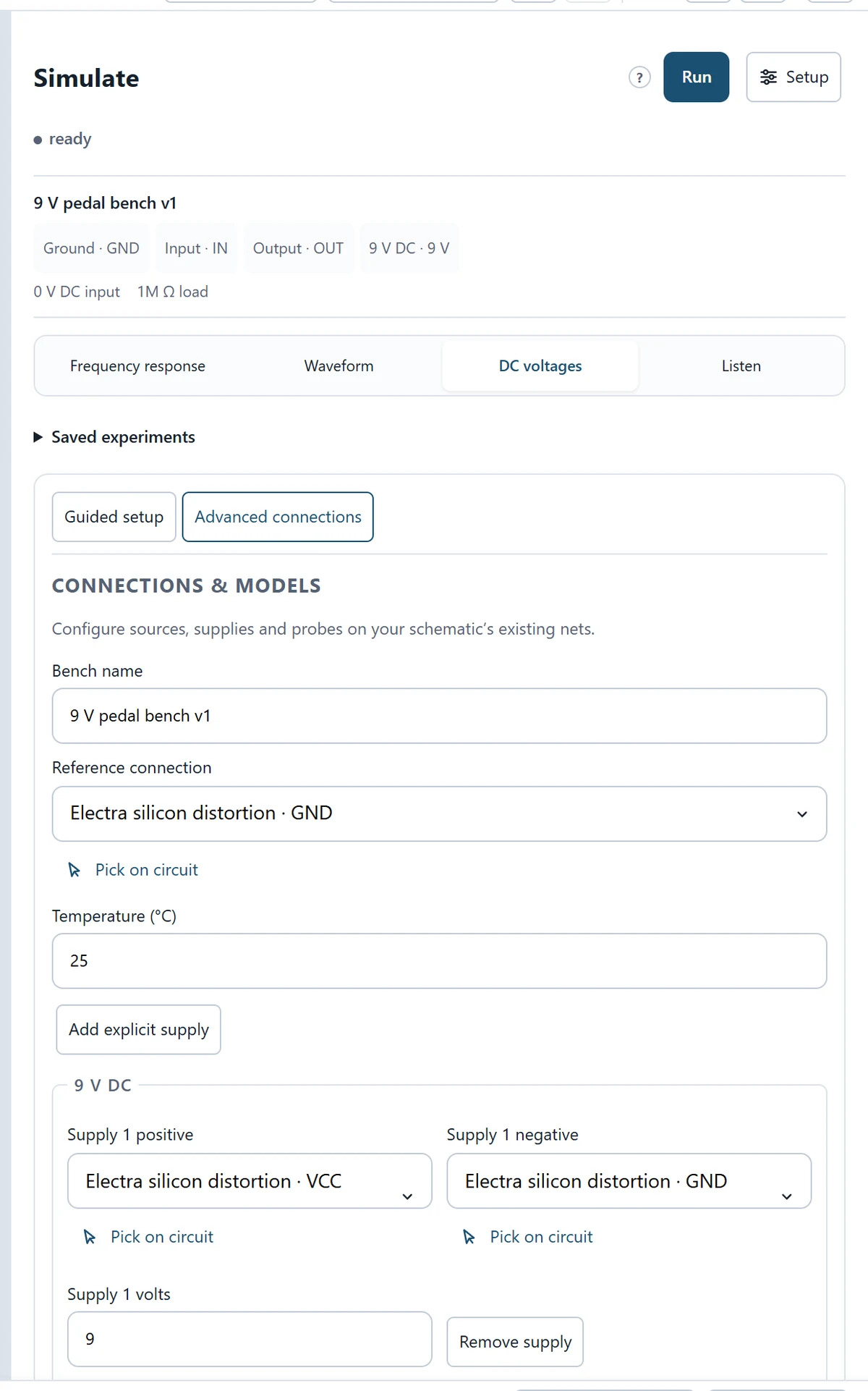 Configure the explicit testbench: reference, source, load, temperature and any supply/model choices.